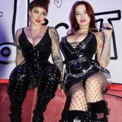 Maturedmistress photo on Jungo Live