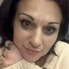 Helen photo on Jungo Live