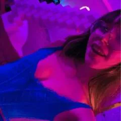 Domjosephine photo on Jungo Live