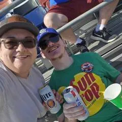 Pb photo on Jungo Live