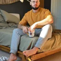 Master4btm photo on Jungo Live