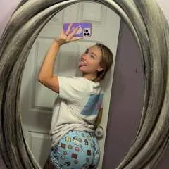 Chyndall Relley photo on Jungo Live