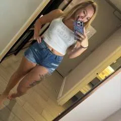 Chyndall Relley photo on Jungo Live