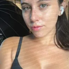 Violetsummers photo on Jungo Live