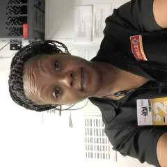 Lady Slim photo on Jungo Live