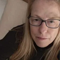 Lin_b01 photo on Jungo Live