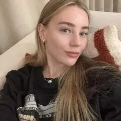 Bella photo on Jungo Live