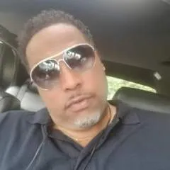 Earn photo on Jungo Live