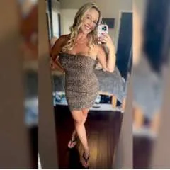 Karlyn Huges ❤️ photo on Jungo Live