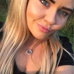 Lacey photo on Jungo Live