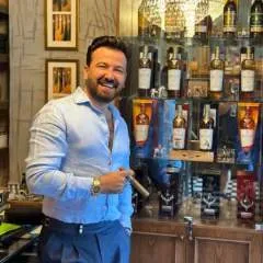 Kelvin Simon photo on Jungo Live