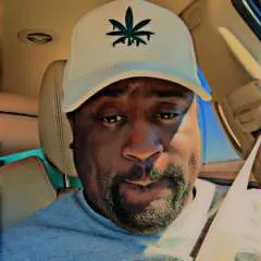 Vondaddy photo on Jungo Live