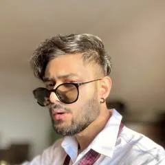 Vicky photo on Jungo Live