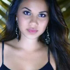 Jacqueline photo on Jungo Live