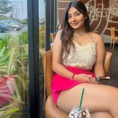 Oyesmeet photo on Jungo Live