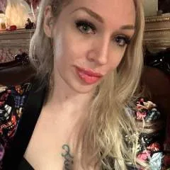 Mistress Yulia photo on Jungo Live