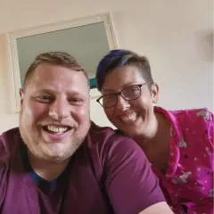 Ade&rach photo on Jungo Live