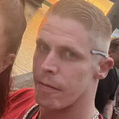 Dannyi........ photo on Jungo Live