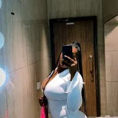 Alice Pearl photo on Jungo Live