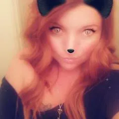 Tina photo on Jungo Live