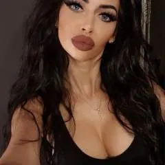 Mistress Antonella photo on Jungo Live