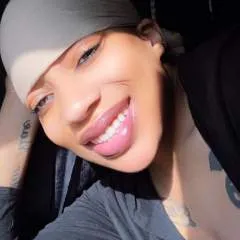 Lene James photo on Jungo Live