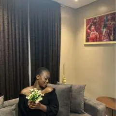 Dee photo on Jungo Live