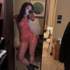 Bella Valentina photo on Jungo Live