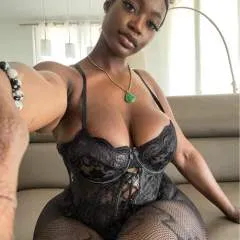 Mistress_dee photo on Jungo Live