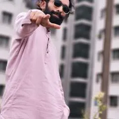 Arman photo on Jungo Live