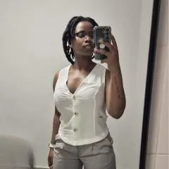 Amy photo on Jungo Live