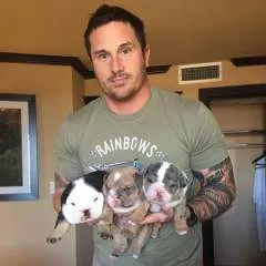 Jo photo on Jungo Live