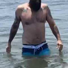 Fuckallof photo on Jungo Live