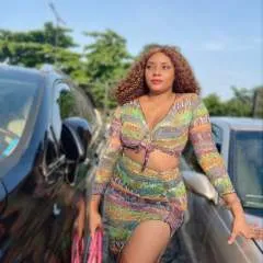 Vina🦋💵💕 photo on Jungo Live