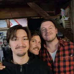 Andy photo on Jungo Live