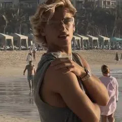 Jake........ photo on Jungo Live