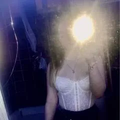 Shannon Dev photo on Jungo Live