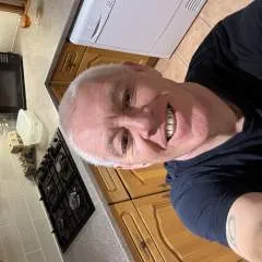 Slap photo on Jungo Live