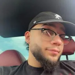 Arabic Daddy 😈 photo on Jungo Live