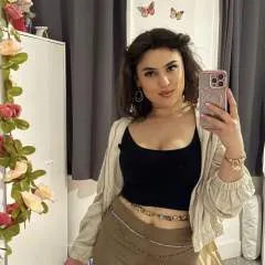 Joan photo on Jungo Live