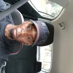 Sphe photo on Jungo Live