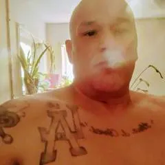 Small Town Devil photo on Jungo Live