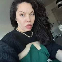 April photo on Jungo Live