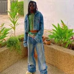 Alienguman photo on Jungo Live