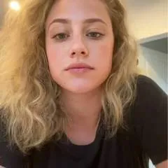 Natasha Babe photo on Jungo Live