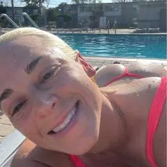 Nikki........ photo on Jungo Live