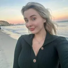 Emma James photo on Jungo Live