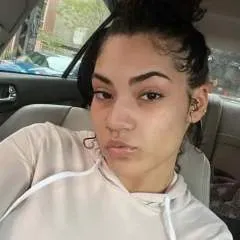 Sandra photo on Jungo Live