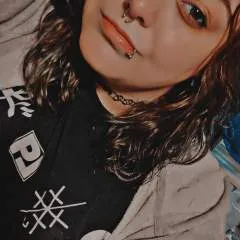 Micedcarbon96 photo on Jungo Live