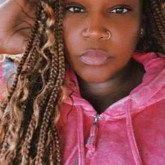 Tati photo on Jungo Live